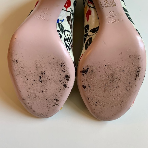 FENDI CREAM BLUE ROCOCO FLORAL HIGH HEELS SIZE 40 - Picture 7 of 9